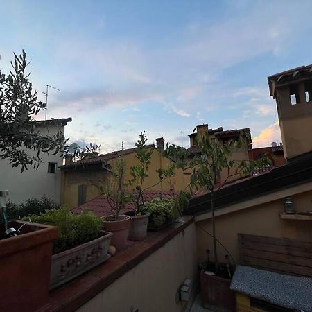 Margherita Apartment W/ Terrace Bolonya Dış mekan fotoğraf